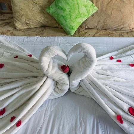 Koming Guest House Canggu  Luaran gambar