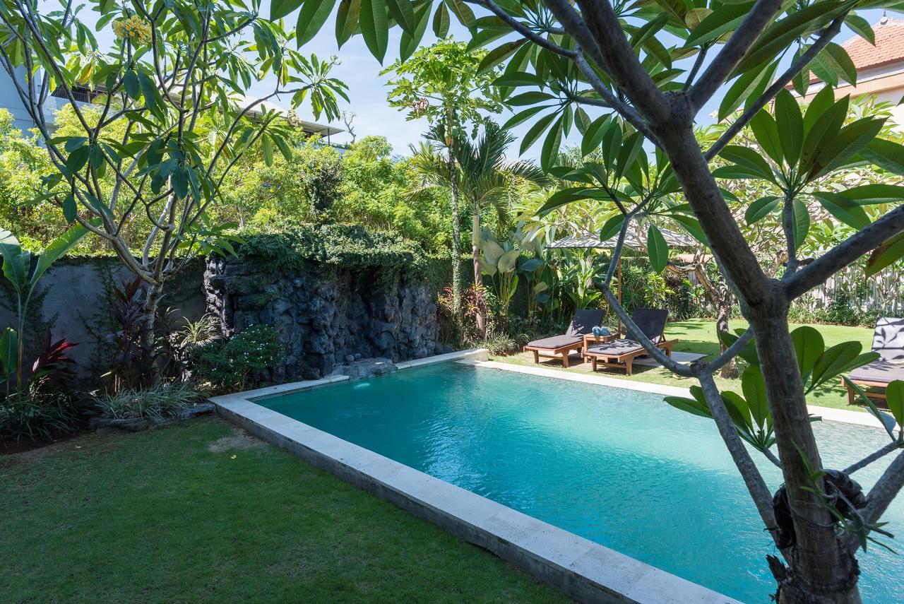 Koming Guest House Canggu  Luaran gambar
